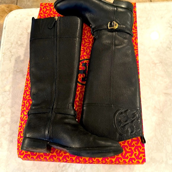 Tory Burch Riding Boot size 8.5 - Picture 2 of 9